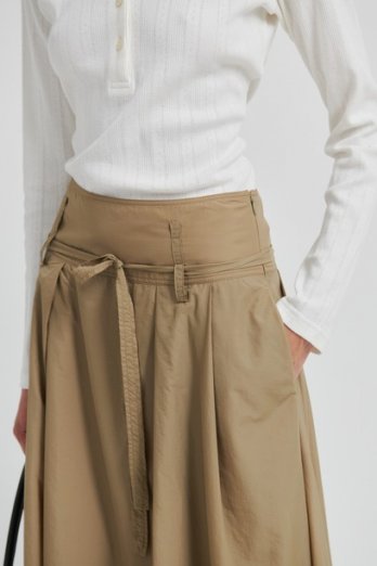 Second Female Amari Skirt oak