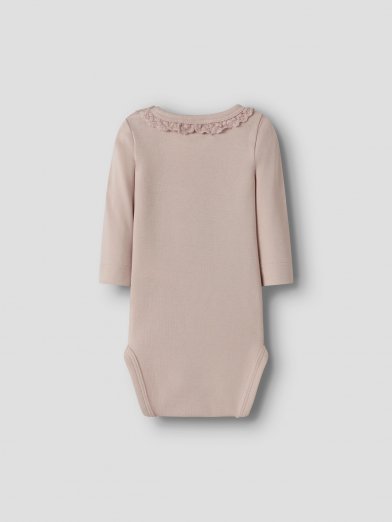Lil atelier slim body solid pink