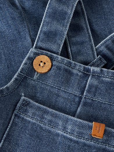 Lil atelier denim hängslebyxor