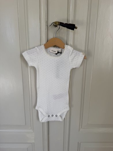 Lil atelier body spets vit