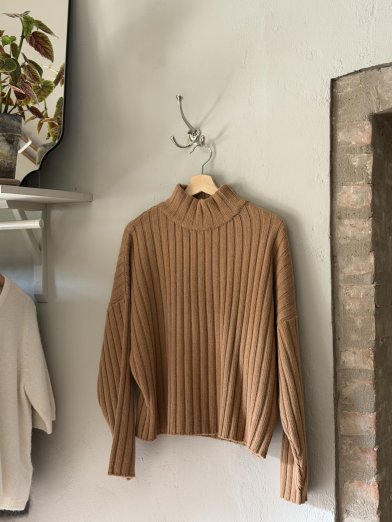 Muse wear anneli sweather camel