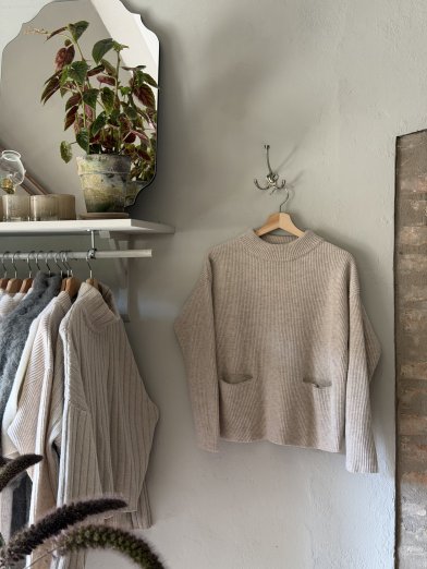 Maska Helga - Lambswool sweater beige
