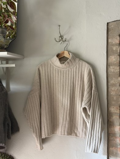 Muse wear anneli sweather cream