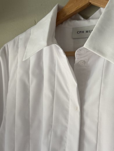 Cph muse pleat shirt