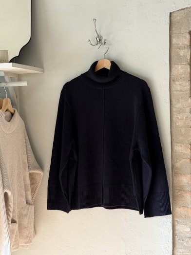 Second female Alpha Knit Slit T-Neck