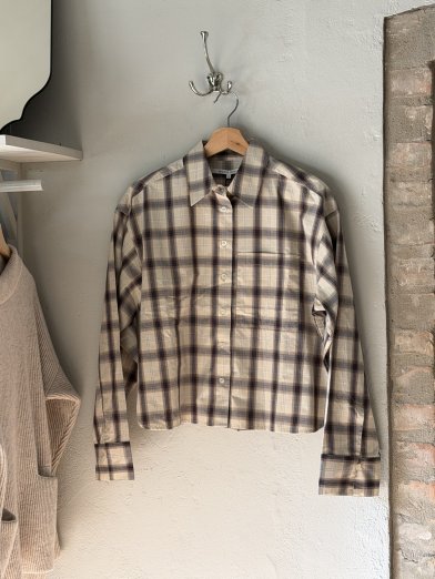 Second female Liria Shirt