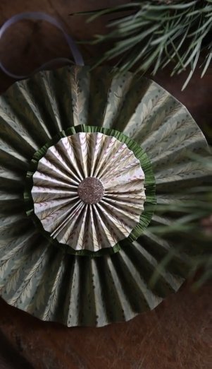 Bungalow Paper Rosette Naya Sage