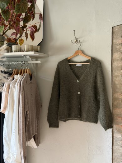 OM-HU monsa cardigan green