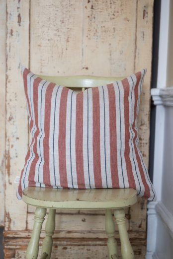 Live Linen inen Segue Cushion (Terracotta)