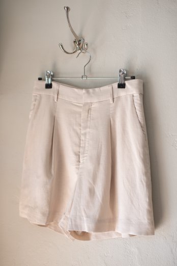 MalouGZ linen MW shorts