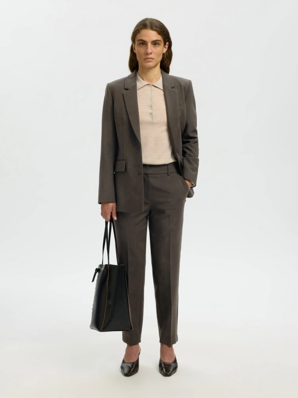 selected femme