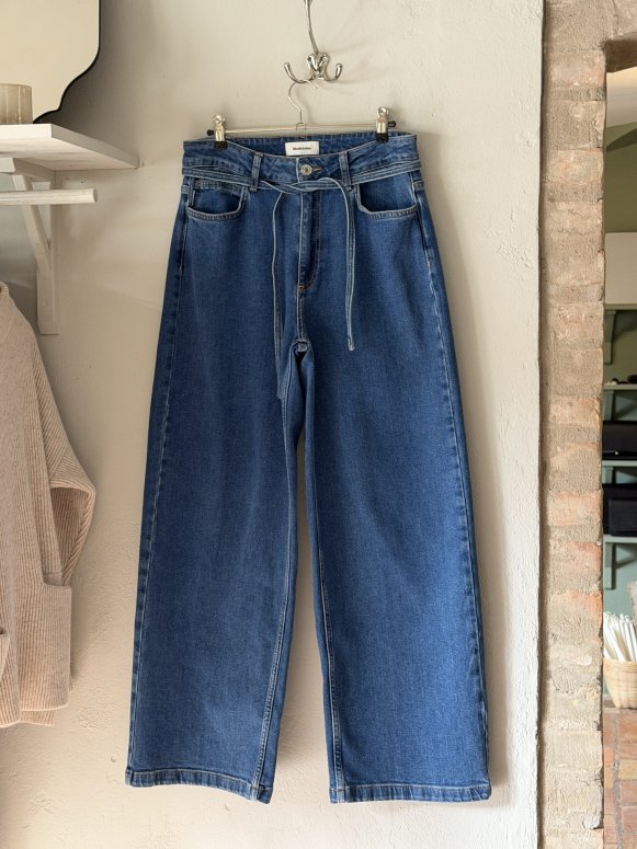 Modström IsoldeMD solid pants blue