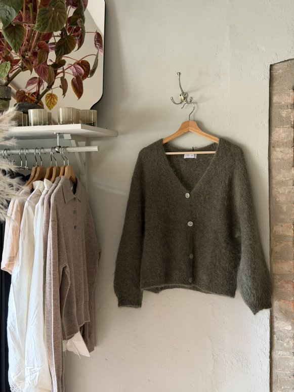 OM-HU monsa cardigan green
