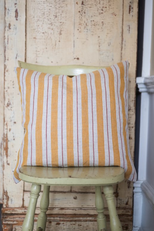 Live Linen Segue Cushion (Mustard Segue)